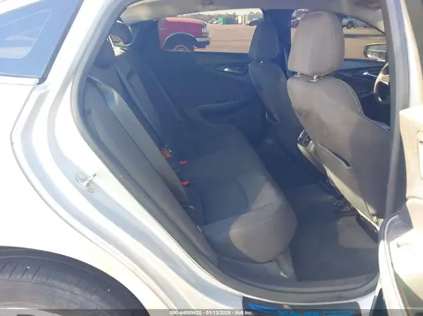 1G1ZD5ST8KF113445 2019 CHEVROLET MALIBU - Image 8