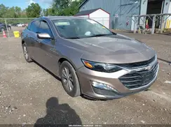 1G1ZD5ST8KF120329 2019 CHEVROLET MALIBU