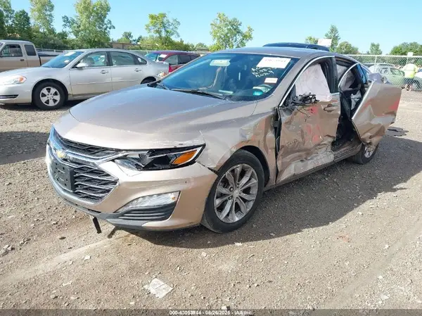 1G1ZD5ST8KF120329 2019 CHEVROLET MALIBU - Image 2