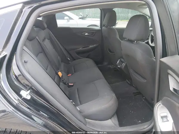 1G1ZD5ST8KF121853 2019 CHEVROLET MALIBU - Image 8