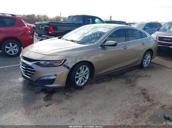 1G1ZD5ST8KF123828 2019 CHEVROLET MALIBU - Image 2
