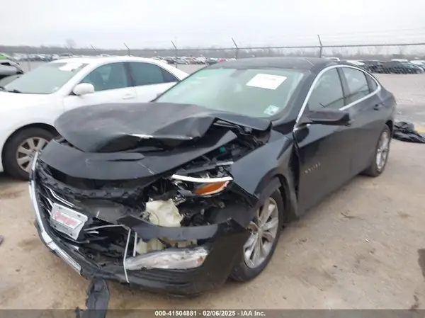 1G1ZD5ST8KF125126 2019 CHEVROLET MALIBU - Image 2