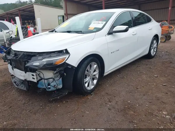 1G1ZD5ST8KF136563 2019 CHEVROLET MALIBU - Image 2