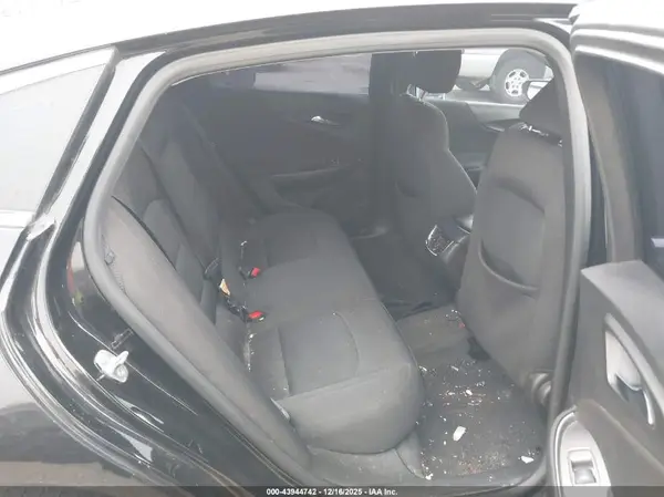 1G1ZD5ST8KF143240 2019 CHEVROLET MALIBU - Image 8