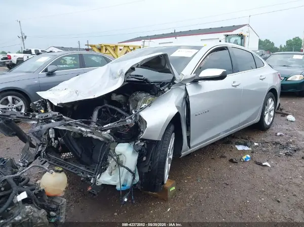 1G1ZD5ST8KF163049 2019 CHEVROLET MALIBU - Image 2