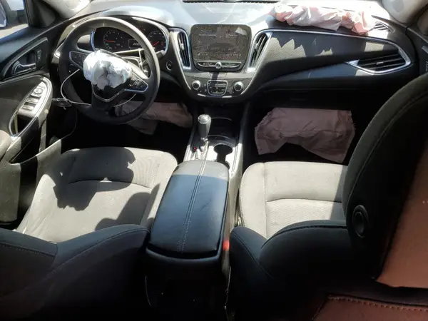 1G1ZD5ST8KF169675 2019 CHEVROLET MALIBU - Image 8