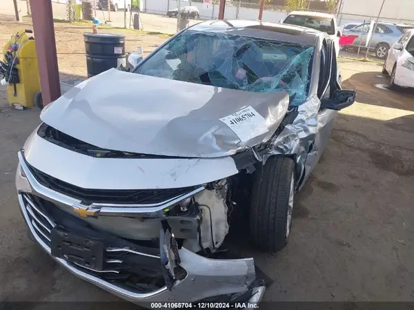 1G1ZD5ST8KF172091 2019 CHEVROLET MALIBU - Image 2