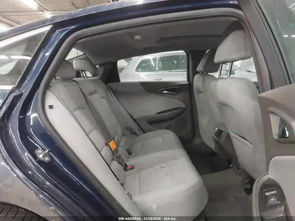 1G1ZD5ST8KF173080 2019 CHEVROLET MALIBU - Image 8