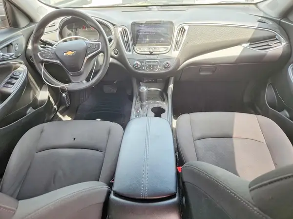 1G1ZD5ST8KF176643 2019 CHEVROLET MALIBU - Image 8