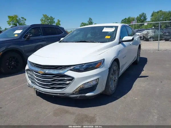 1G1ZD5ST8KF178795 2019 CHEVROLET MALIBU - Image 2