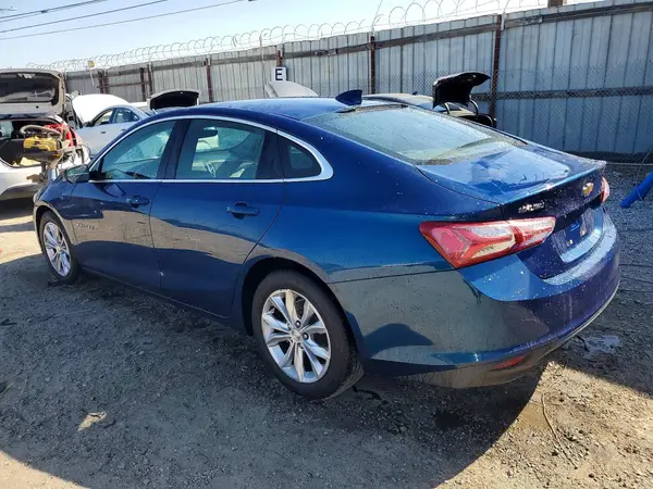 1G1ZD5ST8KF188517 2019 CHEVROLET MALIBU - Image 2