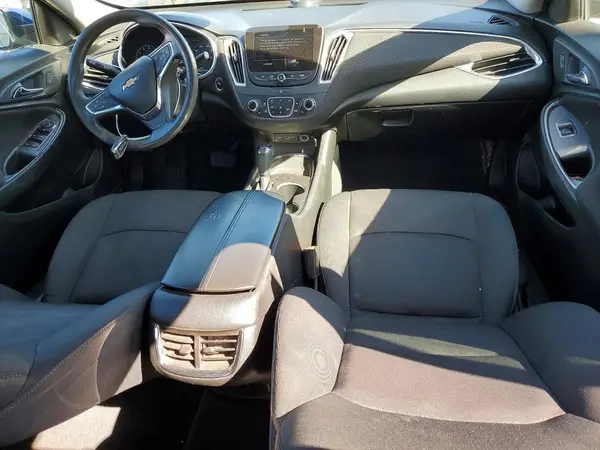 1G1ZD5ST8KF188517 2019 CHEVROLET MALIBU - Image 8