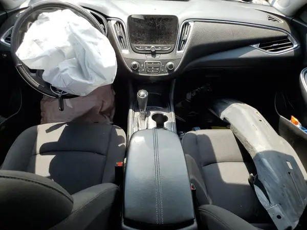 1G1ZD5ST8KF193278 2019 CHEVROLET MALIBU - Image 8