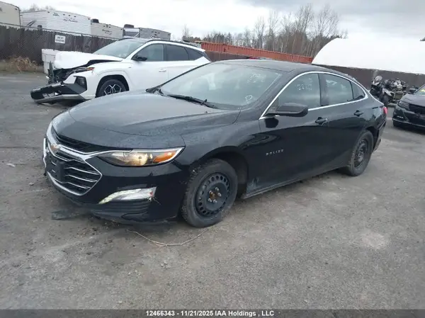 1G1ZD5ST8KF194026 2019 CHEVROLET MALIBU - Image 2