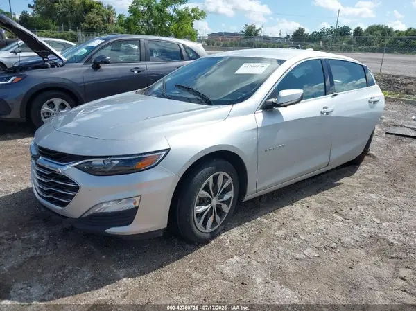 1G1ZD5ST8KF197301 2019 CHEVROLET MALIBU - Image 2