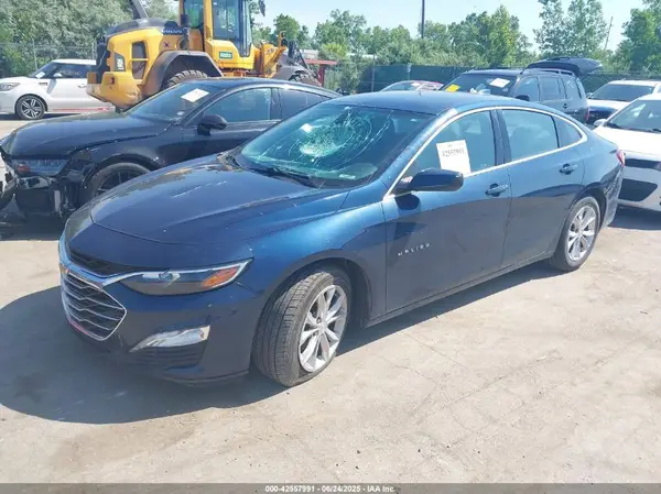 1G1ZD5ST8KF200360 2019 CHEVROLET MALIBU - Image 2