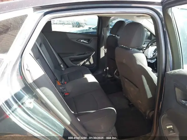 1G1ZD5ST8KF202710 2019 CHEVROLET MALIBU - Image 8