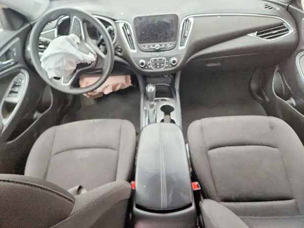 1G1ZD5ST8KF206241 2019 CHEVROLET MALIBU - Image 8
