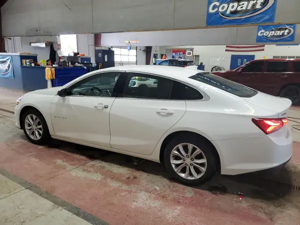 1G1ZD5ST8KF211729 2019 CHEVROLET MALIBU - Image 2
