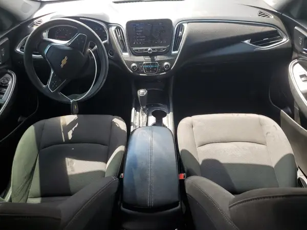 1G1ZD5ST8KF213352 2019 CHEVROLET MALIBU - Image 8