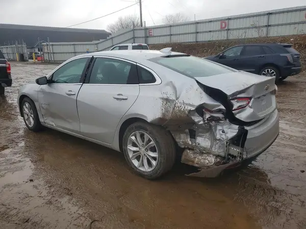 1G1ZD5ST8KF226263 2019 CHEVROLET MALIBU - Image 2