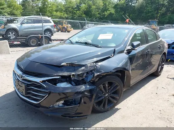1G1ZD5ST8KF227008 2019 CHEVROLET MALIBU - Image 2