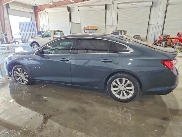 1G1ZD5ST8LF010026 2020 CHEVROLET MALIBU - Image 2
