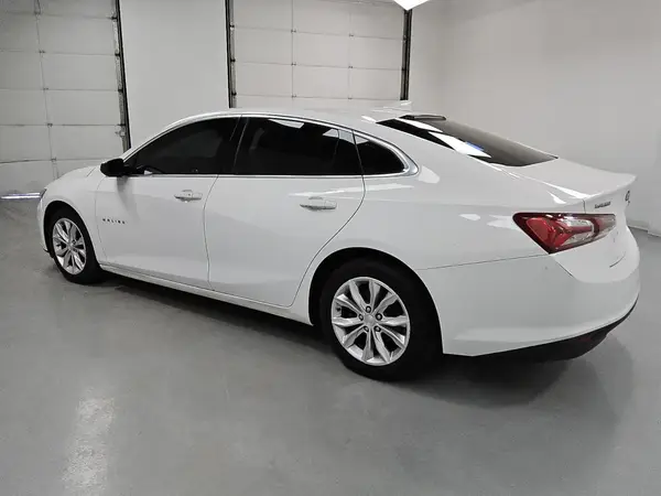 1G1ZD5ST8LF022015 2020 CHEVROLET MALIBU - Image 2