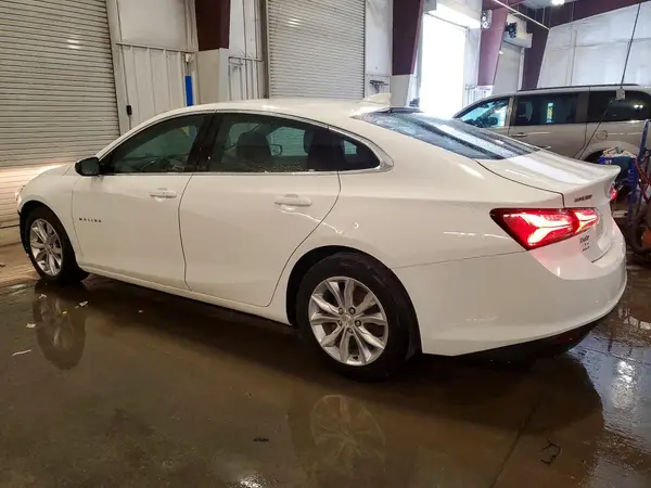 1G1ZD5ST8LF052647 2020 CHEVROLET MALIBU - Image 2