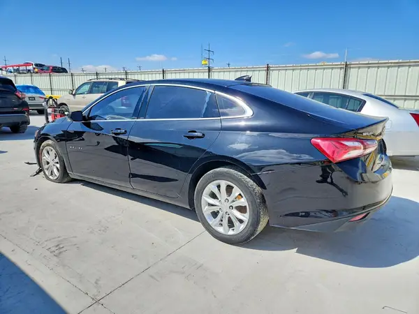 1G1ZD5ST8LF068914 2020 CHEVROLET MALIBU - Image 2
