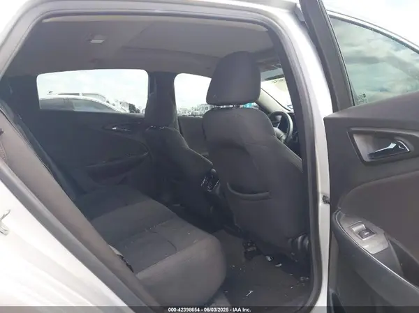 1G1ZD5ST8LF074910 2020 CHEVROLET MALIBU - Image 8