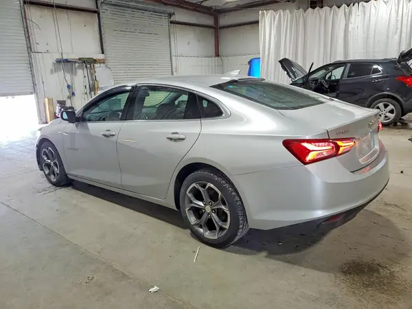 1G1ZD5ST8LF083607 2020 CHEVROLET MALIBU - Image 2