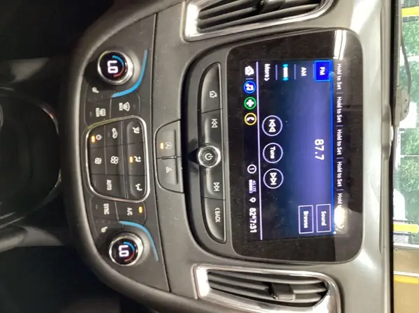 1G1ZD5ST8LF100065 2020 CHEVROLET MALIBU - Image 2
