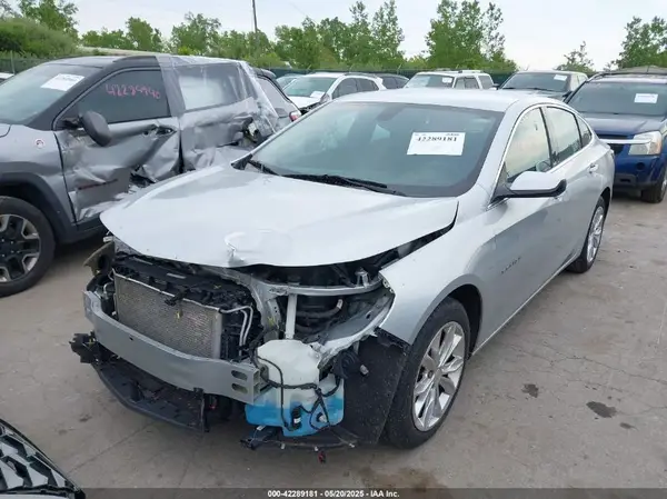 1G1ZD5ST8MF006060 2021 CHEVROLET MALIBU - Image 2