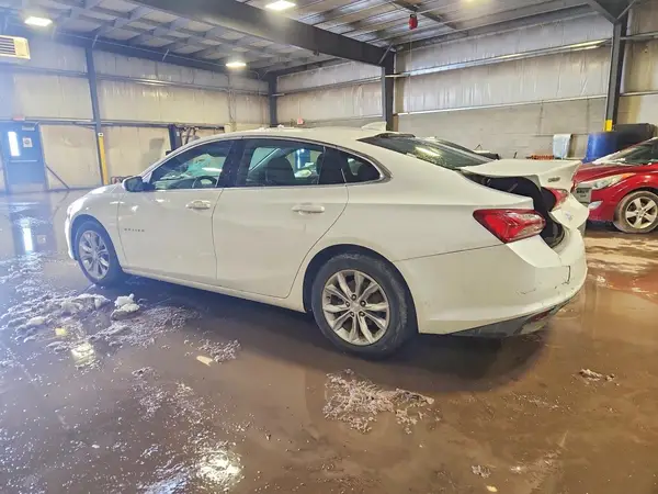 1G1ZD5ST8MF016006 2021 CHEVROLET MALIBU - Image 2