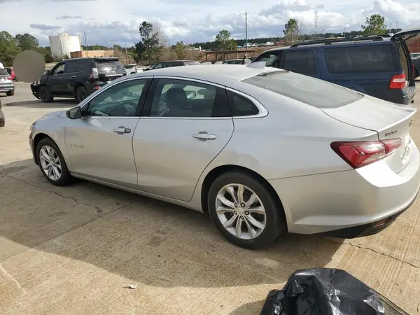 1G1ZD5ST8MF018449 2021 CHEVROLET MALIBU - Image 2