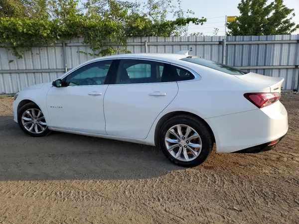 1G1ZD5ST8MF077744 2021 CHEVROLET MALIBU - Image 2
