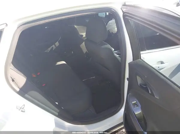 1G1ZD5ST9JF104977 2018 CHEVROLET MALIBU - Image 8