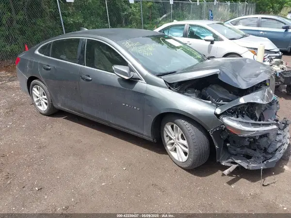 1G1ZD5ST9JF108480 2018 CHEVROLET MALIBU - Image 1