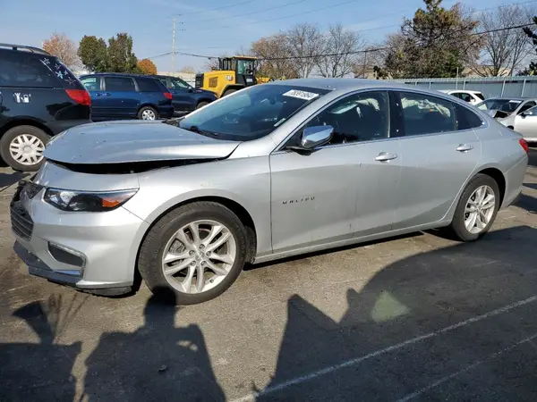 1G1ZD5ST9JF111198 2018 CHEVROLET MALIBU - Image 1