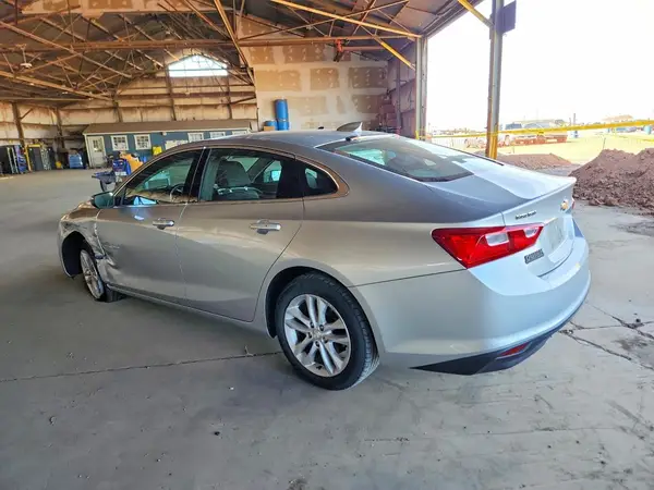 1G1ZD5ST9JF112836 2018 CHEVROLET MALIBU - Image 2