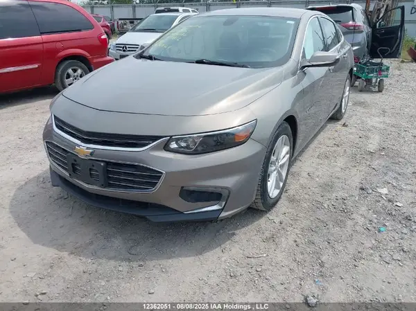 1G1ZD5ST9JF117812 2018 CHEVROLET MALIBU - Image 2
