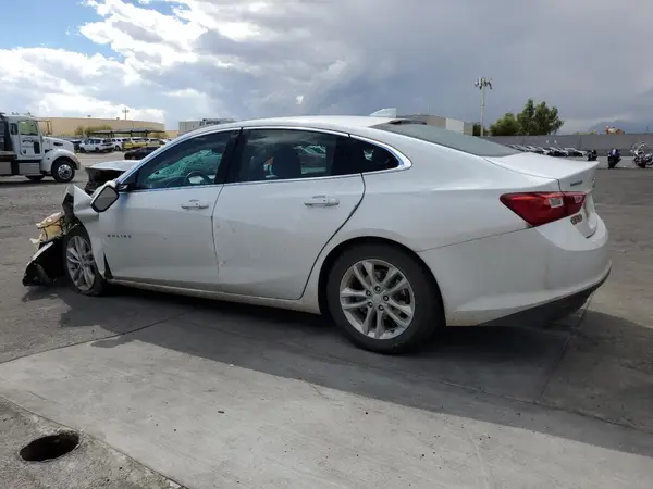 1G1ZD5ST9JF121651 2018 CHEVROLET MALIBU - Image 2