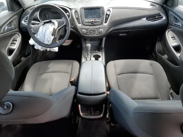 1G1ZD5ST9JF121651 2018 CHEVROLET MALIBU - Image 8