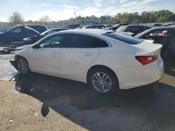 1G1ZD5ST9JF123898 2018 CHEVROLET MALIBU - Image 2