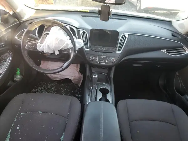 1G1ZD5ST9JF124016 2018 CHEVROLET MALIBU - Image 8
