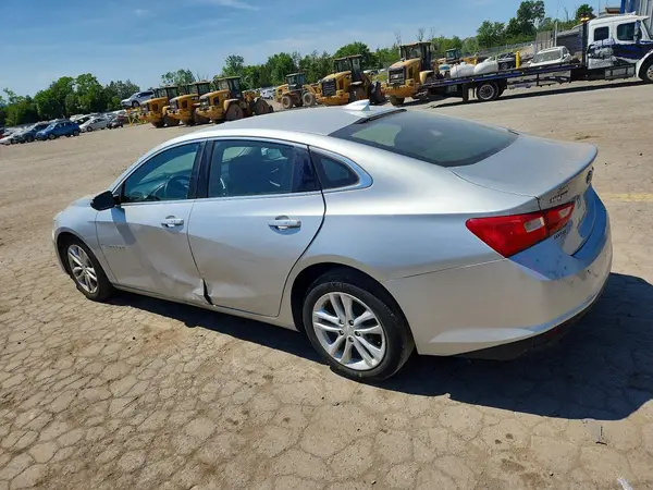 1G1ZD5ST9JF125120 2018 CHEVROLET MALIBU - Image 2