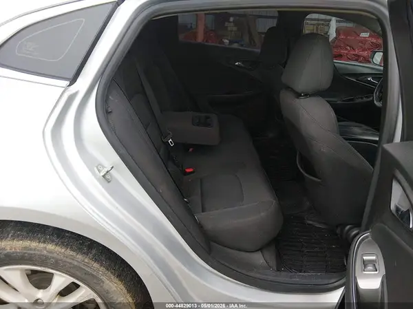 1G1ZD5ST9JF125179 2018 CHEVROLET MALIBU - Image 8
