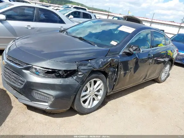 1G1ZD5ST9JF127224 2018 CHEVROLET MALIBU - Image 2
