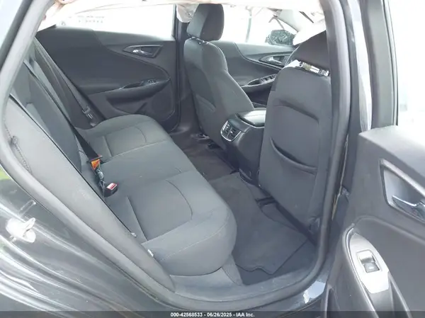 1G1ZD5ST9JF127224 2018 CHEVROLET MALIBU - Image 8